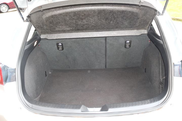 Used Mazda Mazda3 2017 for sale - 77666136: Photo 13