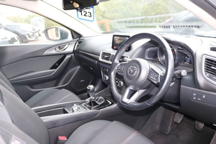 Used Mazda Mazda3 2017 for sale - 77666136: Photo 17