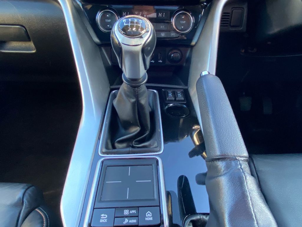 Used Mitsubishi Eclipse Cross 2018 for sale - 76840519: Photo 15