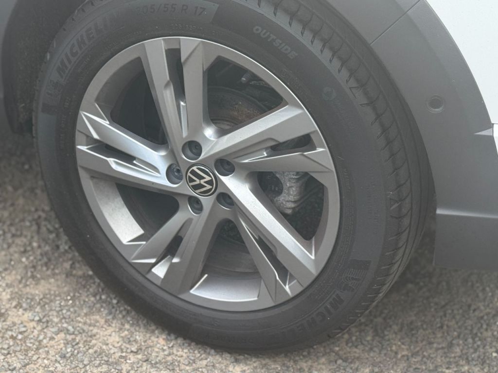 Used Volkswagen Taigo 2023 for sale - 76840454: Photo 24