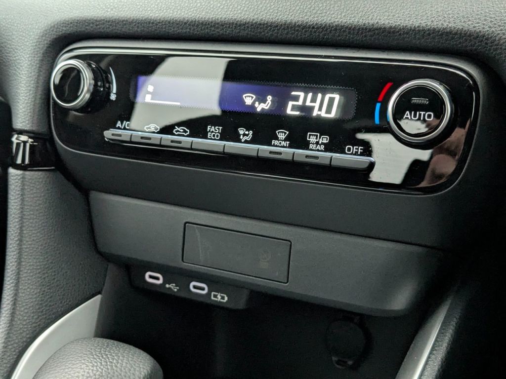 Used Mazda Mazda2 HYBRID 2025 for sale - 76840555: Photo 25