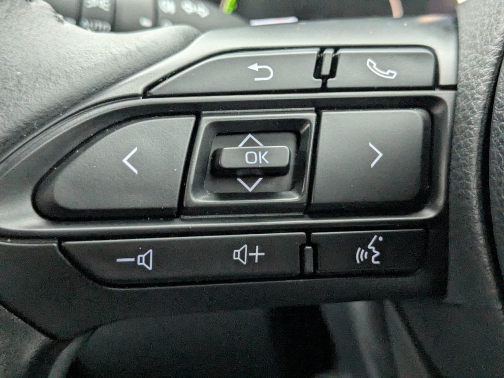 Used Mazda Mazda2 HYBRID 2025 for sale - 76840555: Photo 31