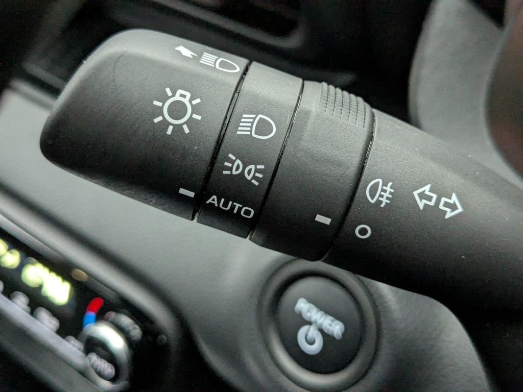 Used Mazda Mazda2 HYBRID 2025 for sale - 76840555: Photo 33