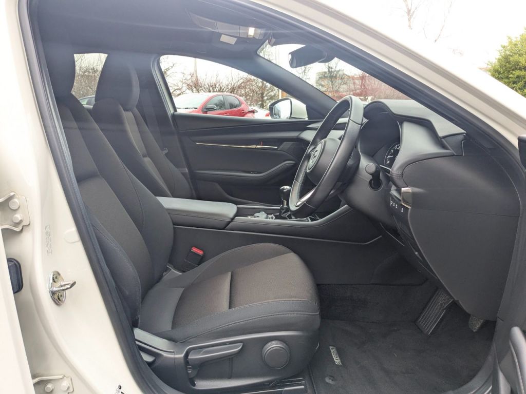 Used Mazda Mazda3 2022 for sale - 76859003: Photo 17