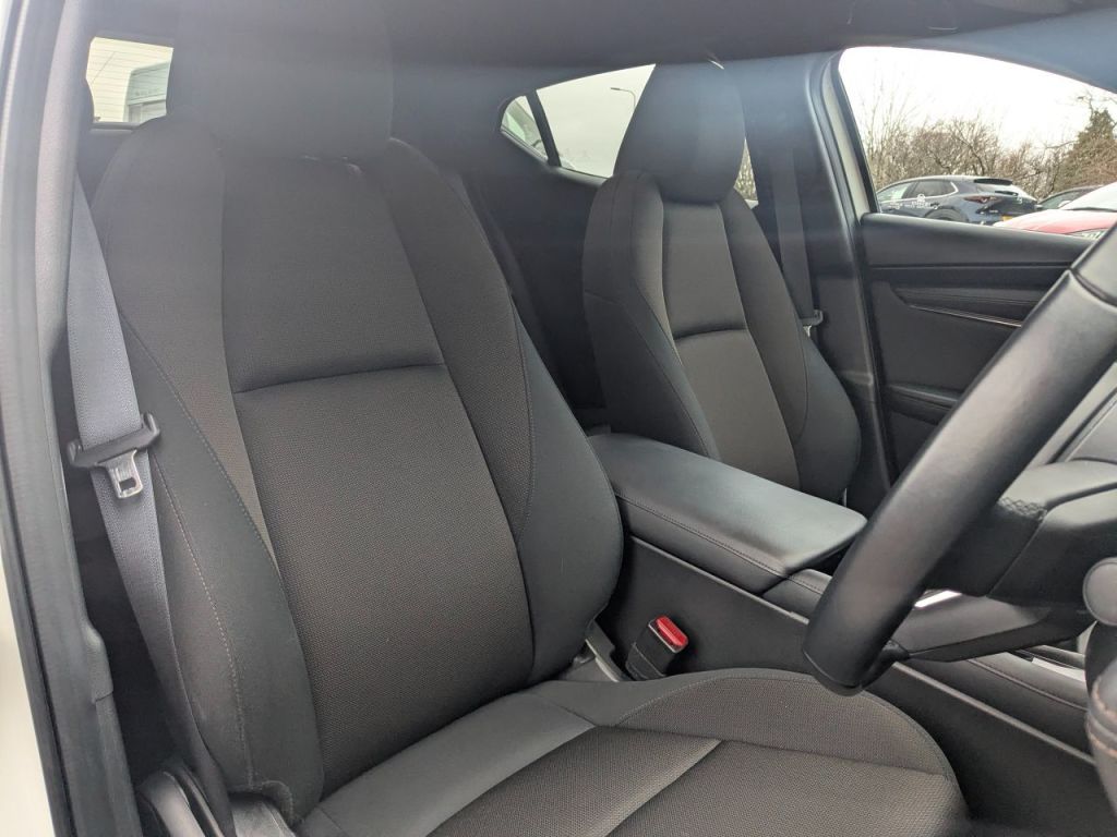 Used Mazda Mazda3 2022 for sale - 76859003: Photo 18