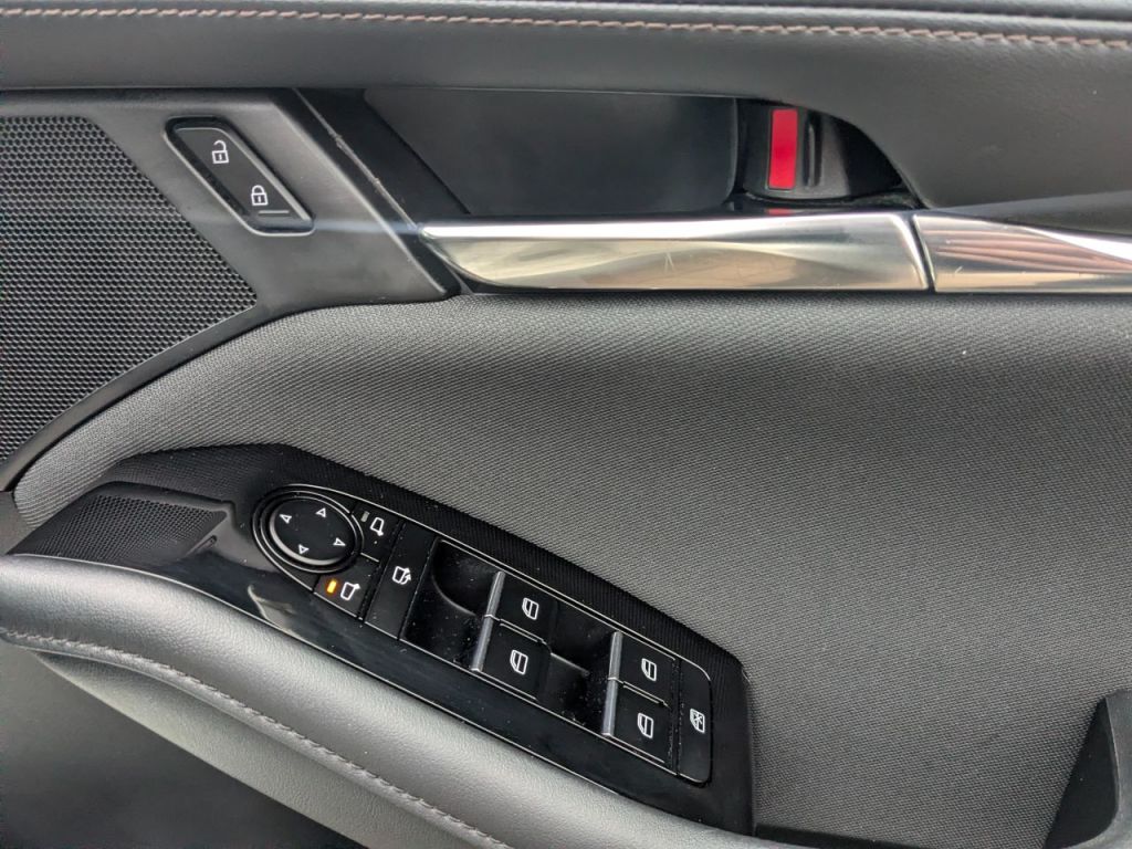 Used Mazda Mazda3 2022 for sale - 76859003: Photo 22