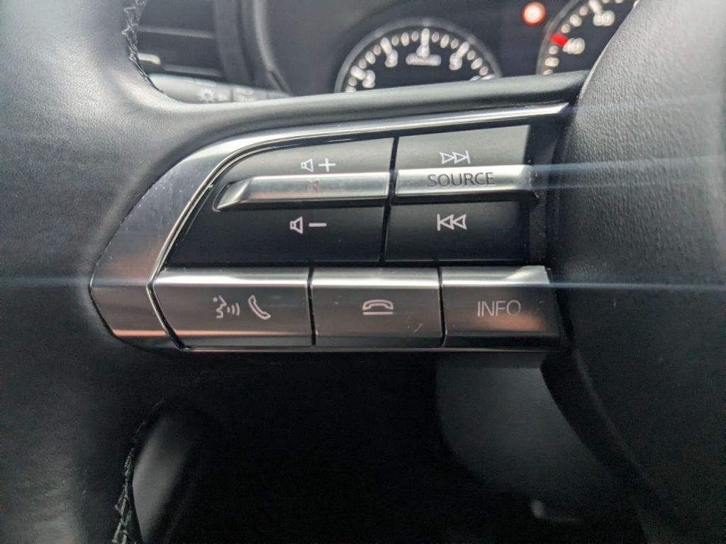 Used Mazda Mazda3 2022 for sale - 76859003: Photo 27