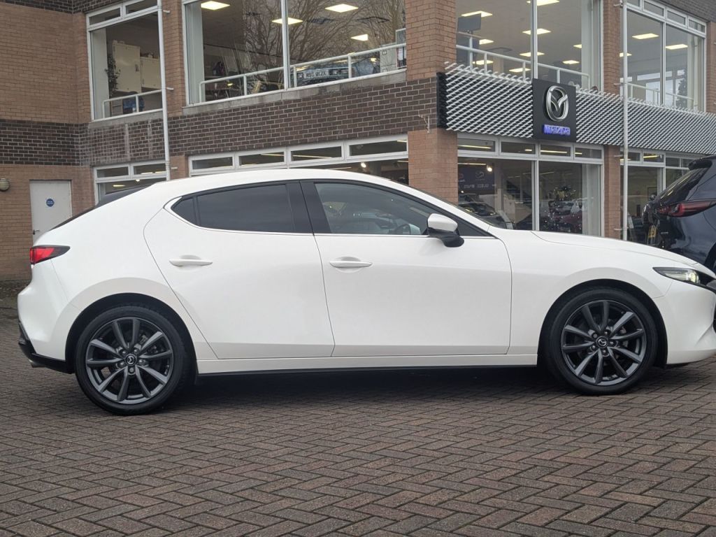 Used Mazda Mazda3 2022 for sale - 76859003: Photo 3