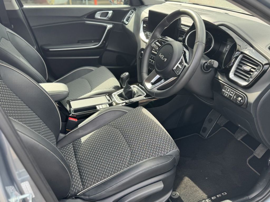 Used Kia XCeed 2024 for sale - 76840441: Photo 24