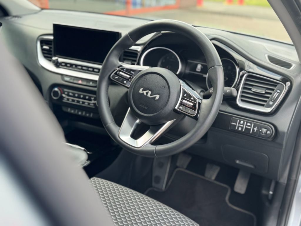 Used Kia XCeed 2024 for sale - 76840441: Photo 29