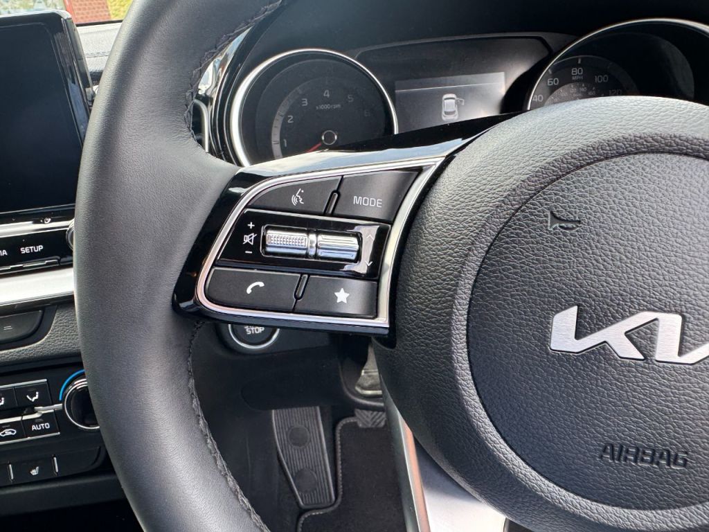 Used Kia XCeed 2024 for sale - 76840441: Photo 32