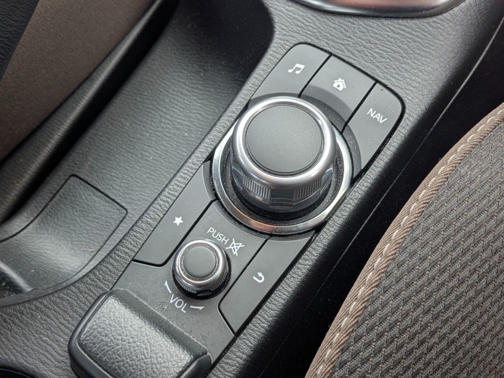 Used Mazda Mazda2 2022 for sale - 77830307: Photo 25