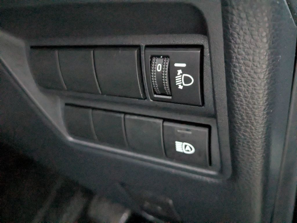 Used Mazda Mazda2 HYBRID 2025 for sale - 76840553: Photo 23