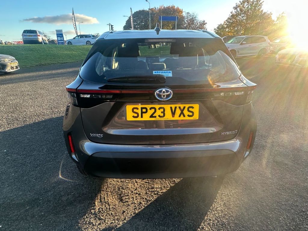 Used Toyota Yaris Cross 2023 for sale - 76840476: Photo 4