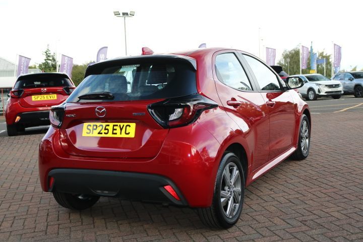 Used Mazda Mazda2 HYBRID 2025 for sale - 76840474: Photo 8