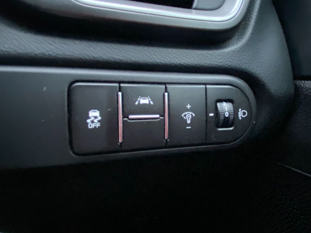 Used Kia Ceed 2019 for sale - 76840485: Photo 19