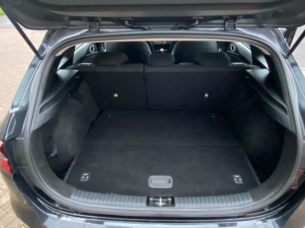 Used Kia Ceed 2019 for sale - 76840485: Photo 9