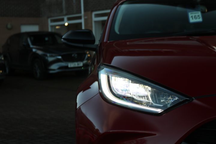 Used Mazda Mazda2 HYBRID 2023 for sale - 76840486: Photo 10