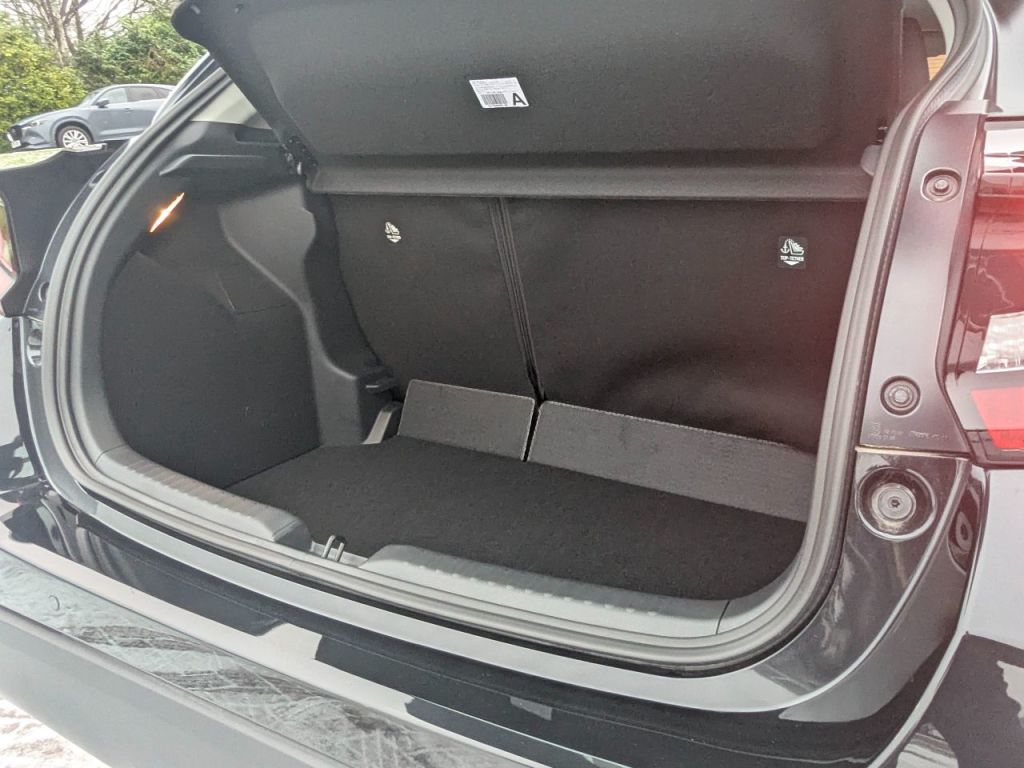 Used Mazda Mazda2 HYBRID 2025 for sale - 76858999: Photo 10