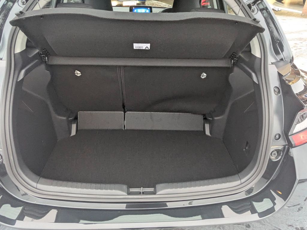 Used Mazda Mazda2 HYBRID 2025 for sale - 76858999: Photo 9