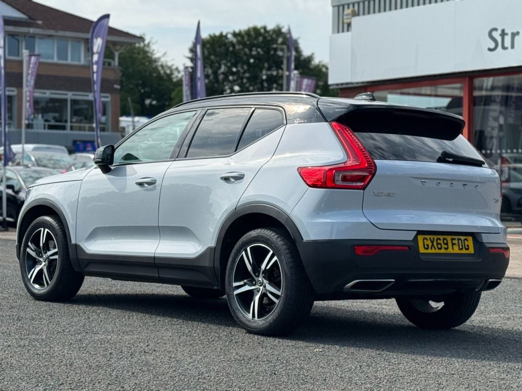 Used Volvo XC40 2020 for sale - 76840477: Photo 3