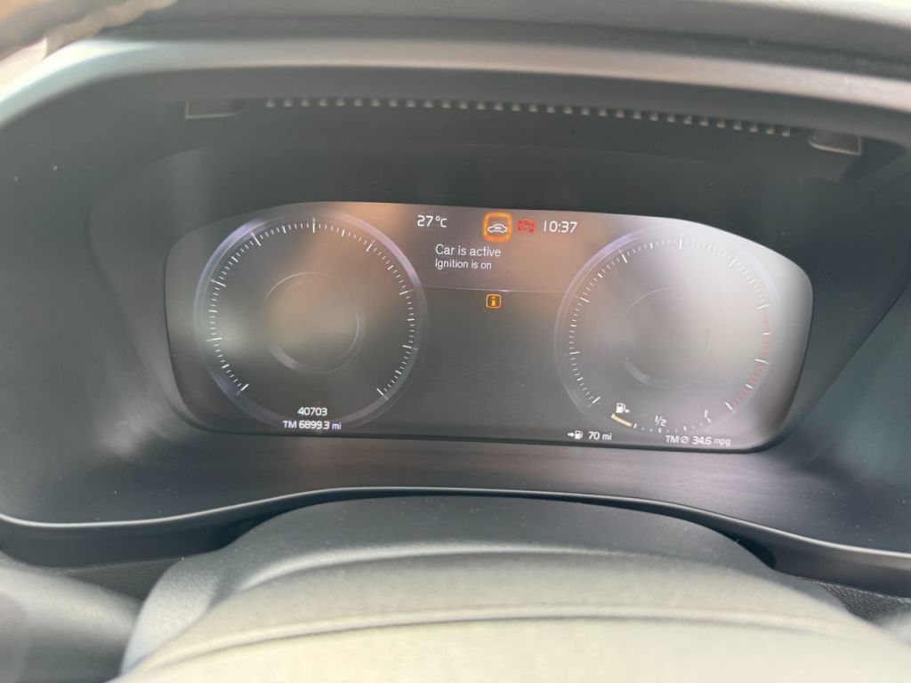 Used Volvo XC40 2020 for sale - 76840477: Photo 30