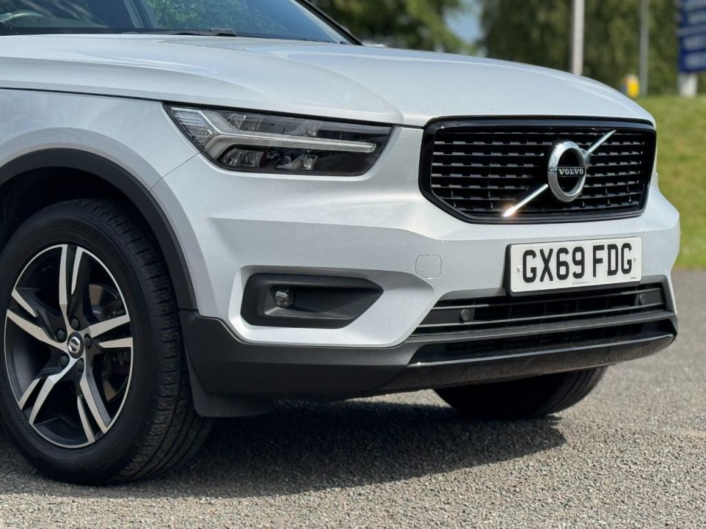 Used Volvo XC40 2020 for sale - 76840477: Photo 9