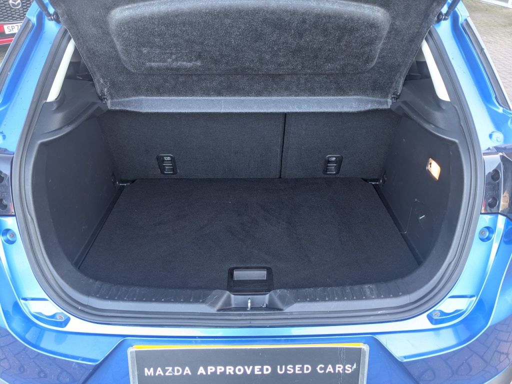 Used Mazda CX-3 2017 for sale - 76840494: Photo 8