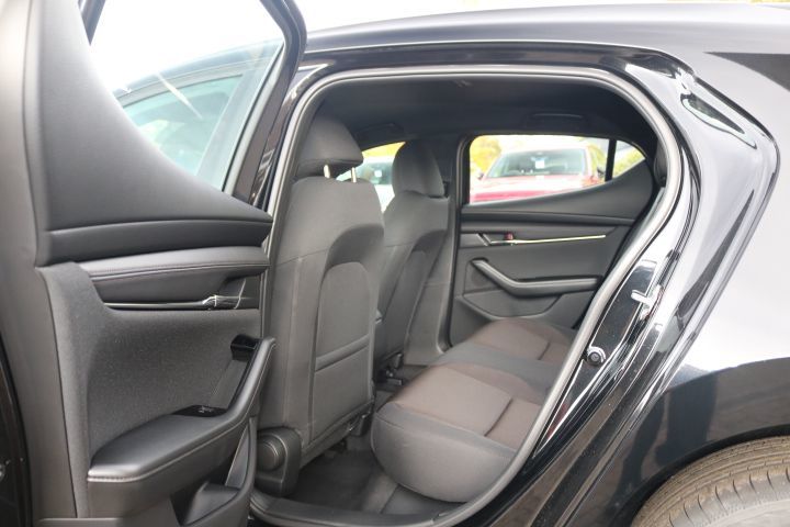 Used Mazda Mazda3 2025 for sale - 76840417: Photo 15