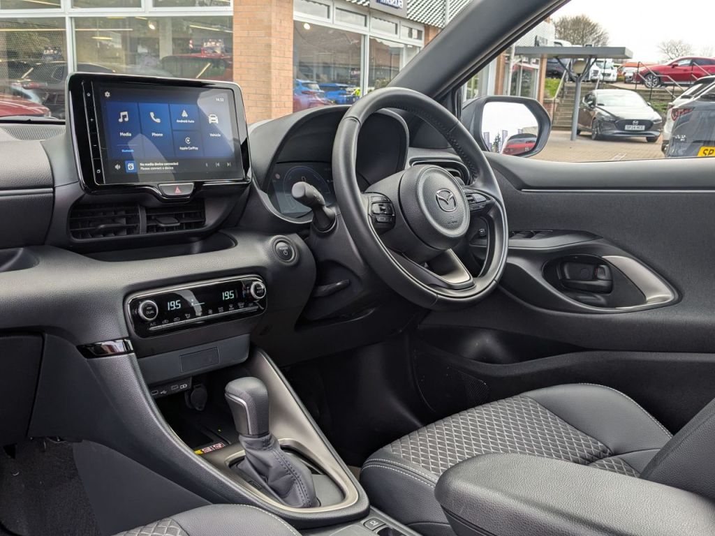 Used Mazda Mazda2 HYBRID 2025 for sale - 76840520: Photo 15