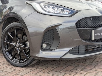 Used Mazda Mazda2 HYBRID 2025 for sale - 76840520: Photo