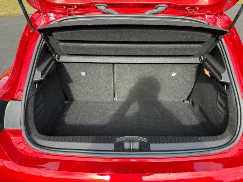 Used Renault Clio 2023 for sale - 76840429: Photo 14