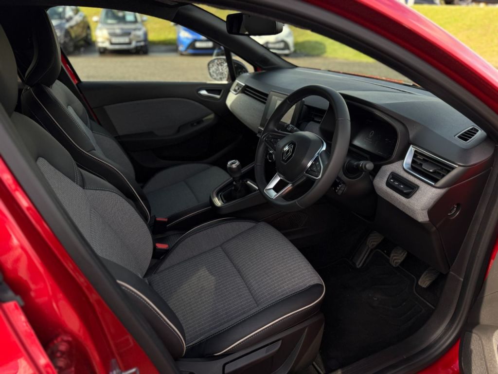 Used Renault Clio 2023 for sale - 76840429: Photo 20