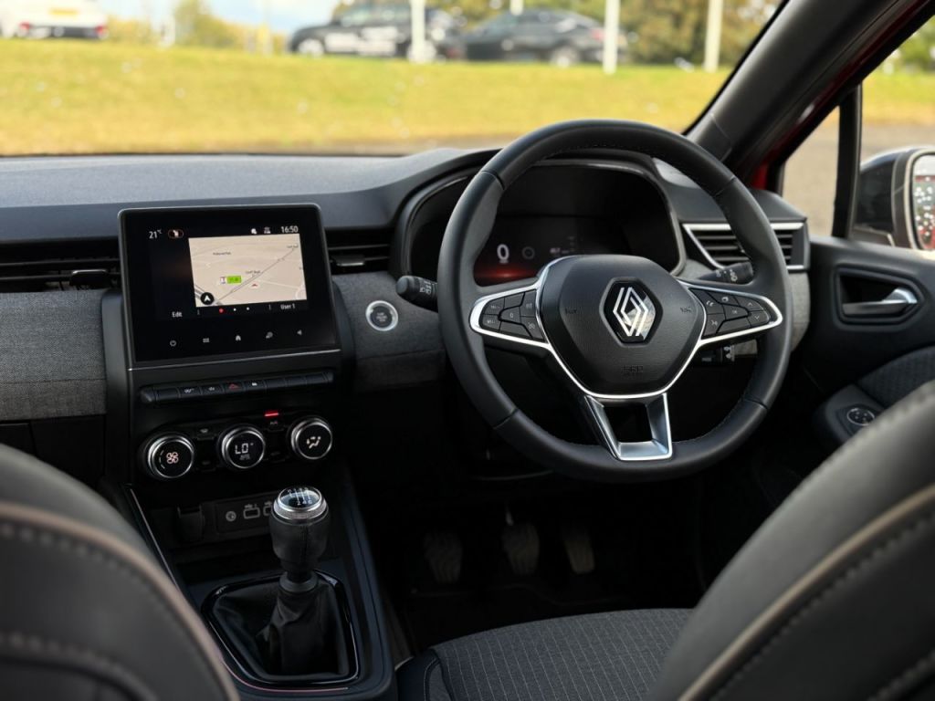 Used Renault Clio 2023 for sale - 76840429: Photo 22