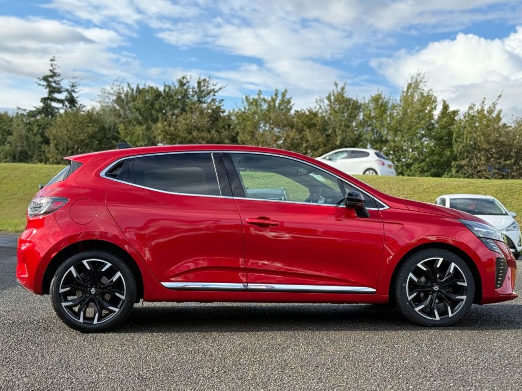 Used Renault Clio 2023 for sale - 76840429: Photo 8