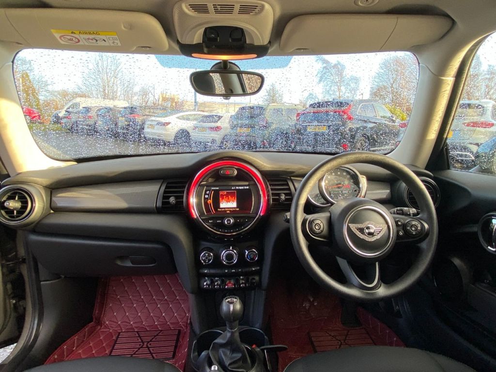 Used MINI Hatch 2018 for sale - 76840550: Photo 11