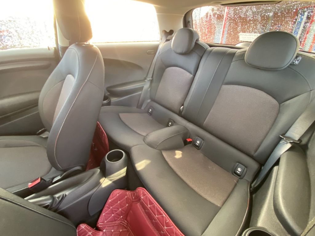 Used MINI Hatch 2018 for sale - 76840550: Photo 14