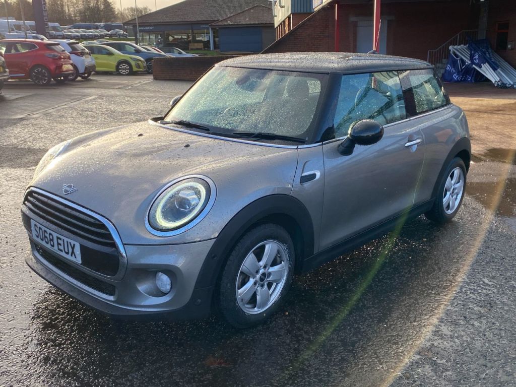 Used MINI Hatch 2018 for sale - 76840550: Photo 7