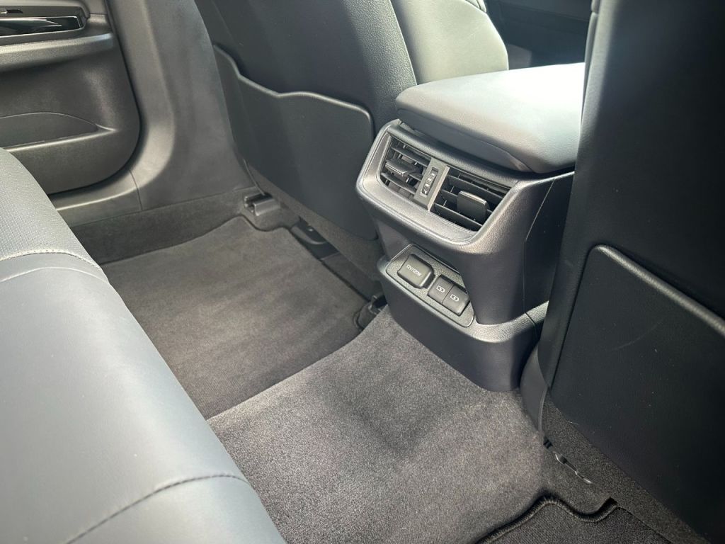 Used Lexus ES 2024 for sale - 76840457: Photo 19