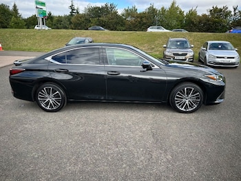 Used Lexus ES 2024 for sale - 76840457: Photo