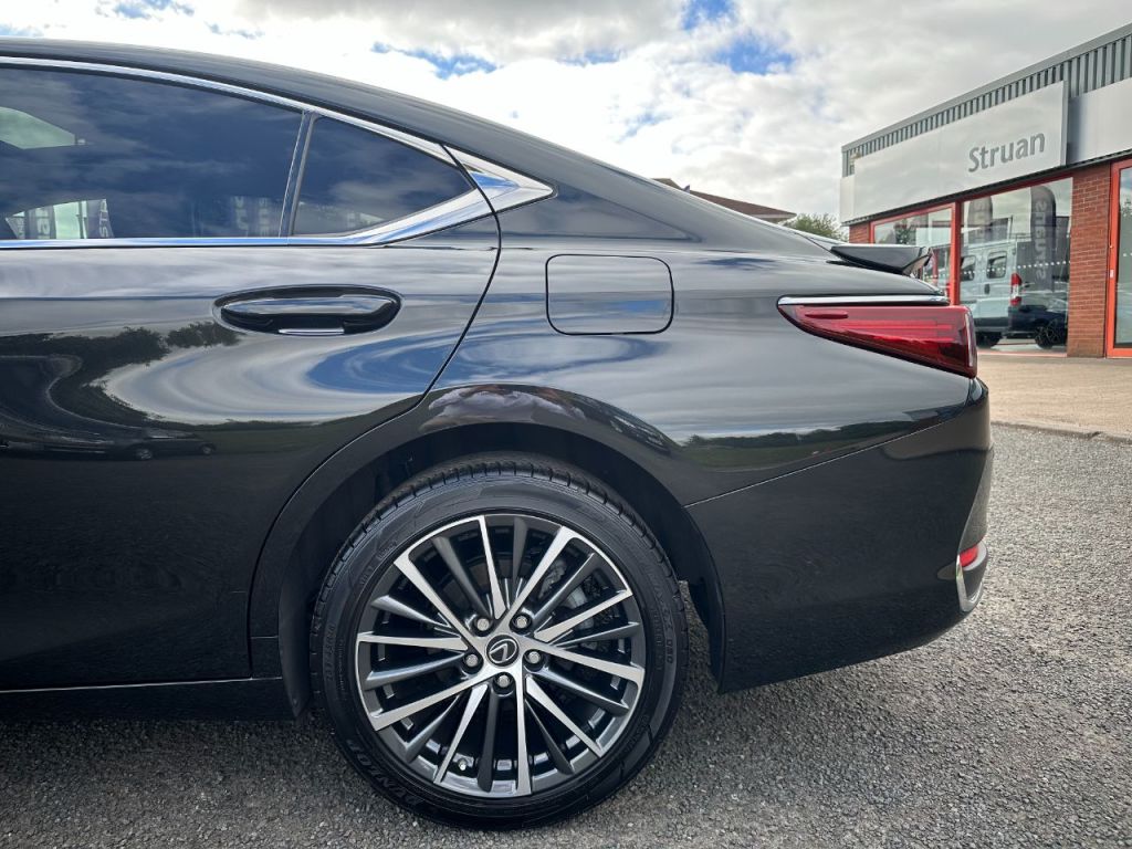 Used Lexus ES 2024 for sale - 76840457: Photo 7