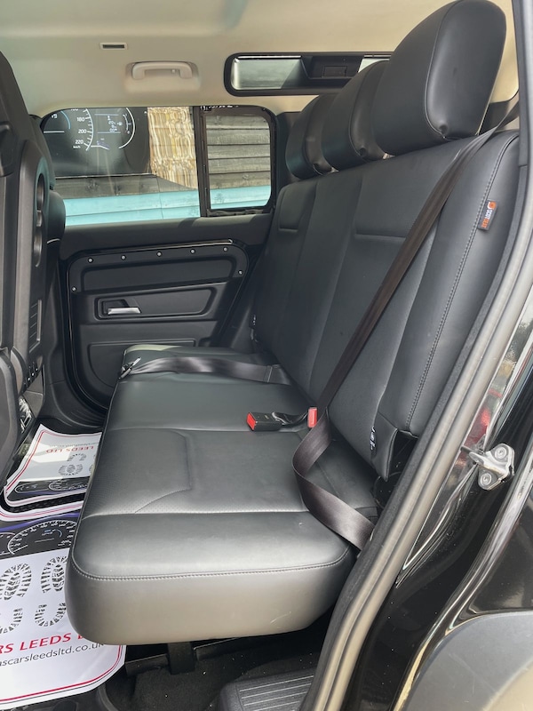 Used Land Rover Defender 110 2021 for sale - 75509808: Photo 12