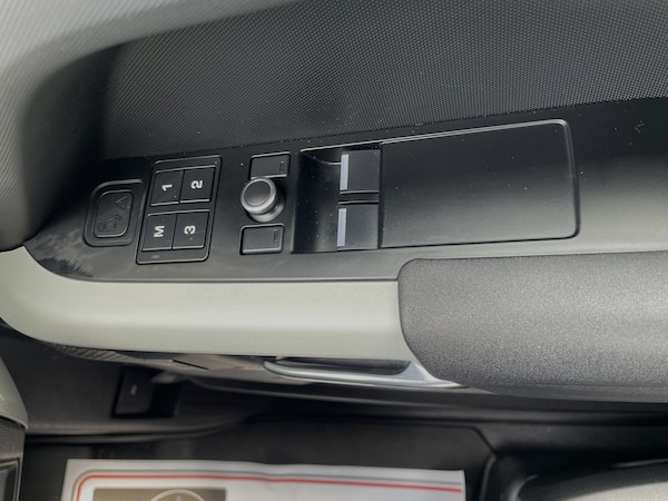 Used Land Rover Defender 110 2021 for sale - 75509808: Photo 49