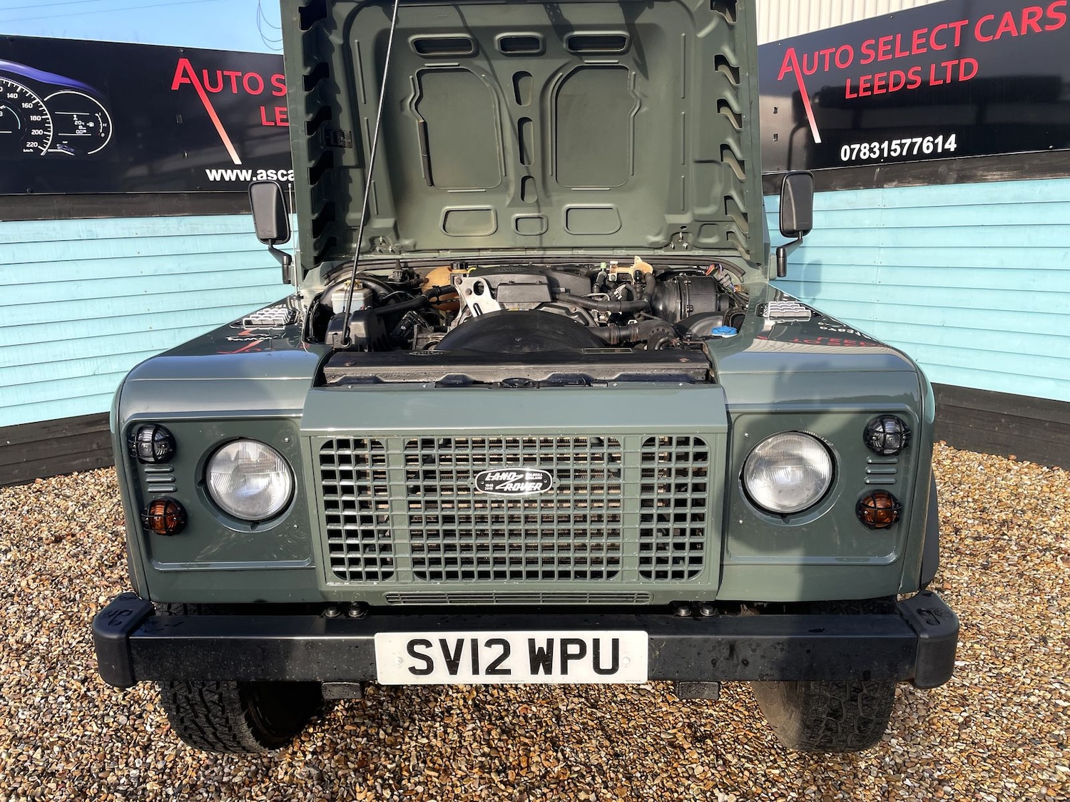 Used Land Rover Defender 2012 for sale - 77360692: Photo 21