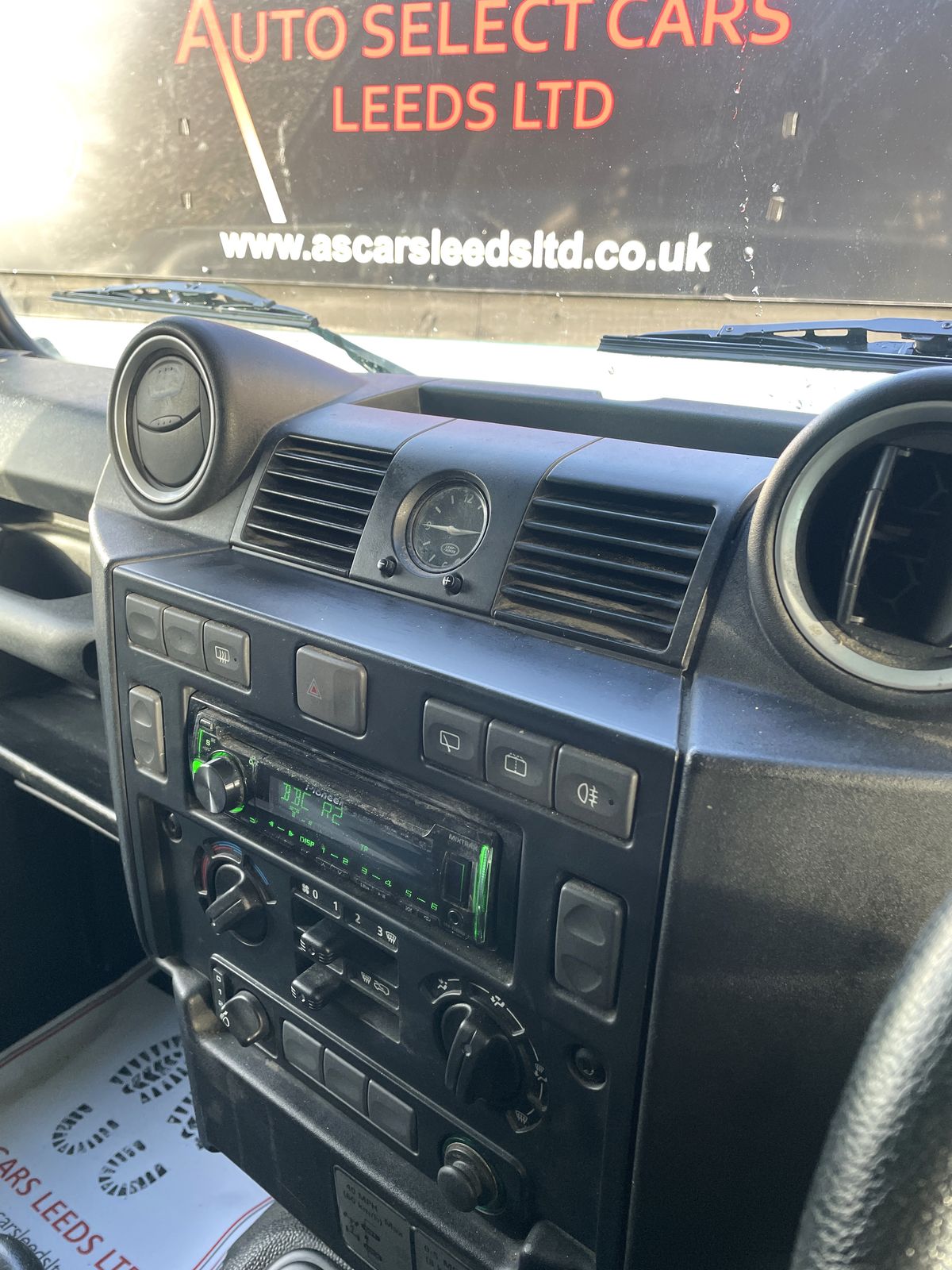 Used Land Rover Defender 2012 for sale - 77360692: Photo 24