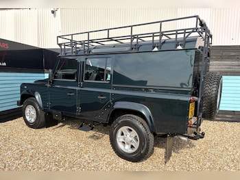 Used Land Rover Defender 2014 for sale - 79414247: Photo