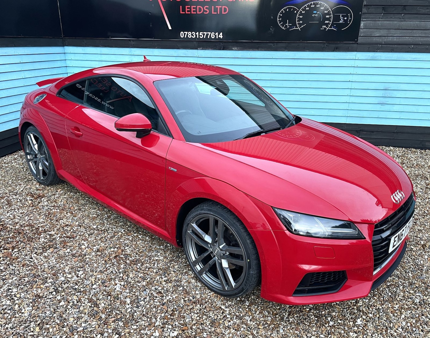 Used Audi TT 2017 for sale - 76731680: Photo 3