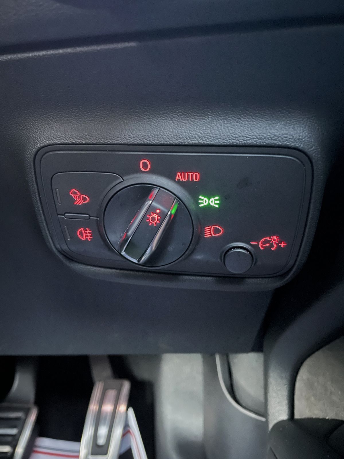 Used Audi TT 2017 for sale - 76731680: Photo 32