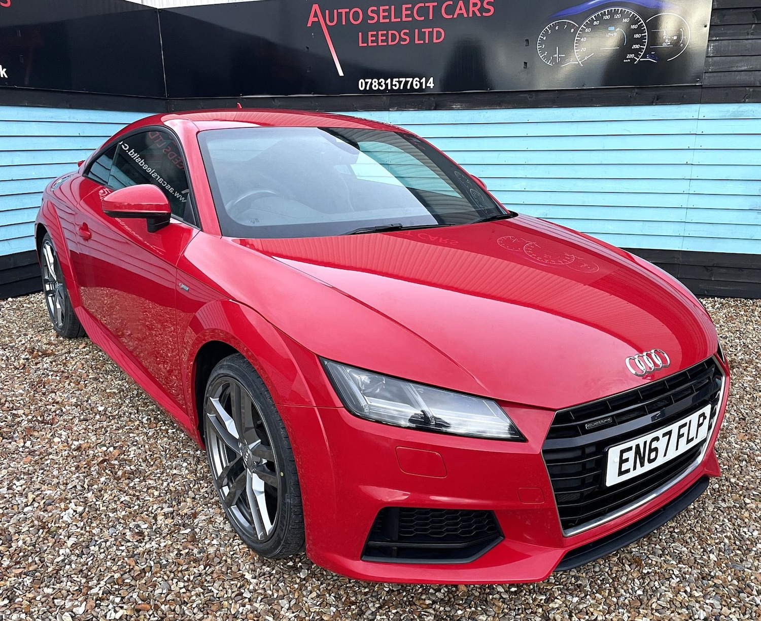 Used Audi TT 2017 for sale - 76731680: Photo 4