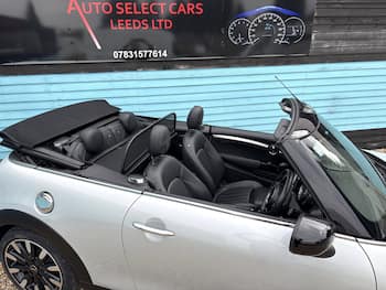 Used MINI Convertible 2020 for sale - 79674324: Photo